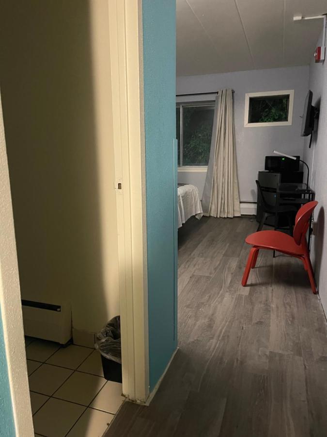 Valued Stay Aloha Madison Exteriör bild