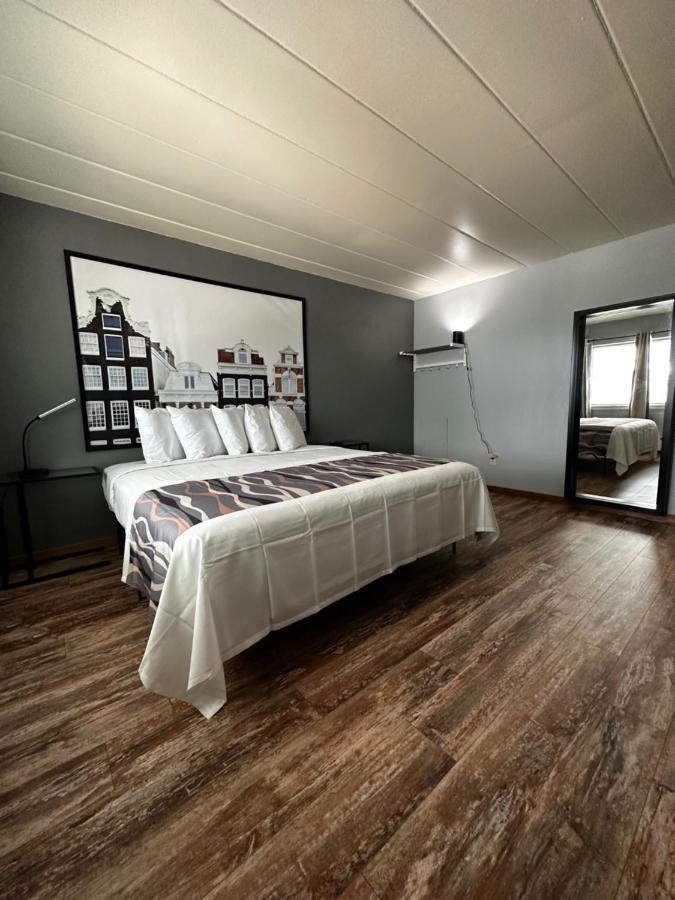 Valued Stay Aloha Madison Exteriör bild